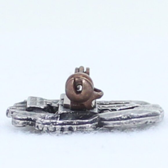 Birds and Blooms Limited Edition 2001 Wheelbarrow Garden Flowers Brooch or Pin - Picture 6 of 13